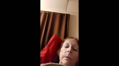 Snapshot of miloanj chatting on October 29, 2025, 11:39 pm miloanj online show from October 29, 2025, 11:39 pm