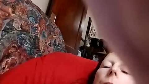 Snapshot of miloanj chatting on November 29, 2025, 10:29 am miloanj online show from November 29, 2025, 10:29 am