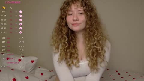 Snapshot of milounee chatting on March 21, 2026, 3:55 am milounee online show from March 21, 2026, 3:55 am