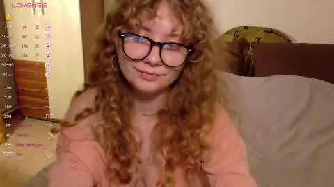 Snapshot of milounee chatting on April 14, 2026, 4:57 pm milounee online show from April 14, 2026, 4:57 pm