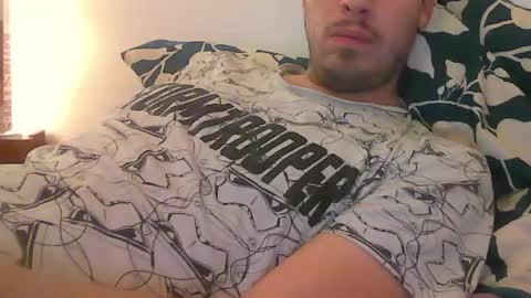 milowww1601 online show from November 14, 2025, 10:51 pm