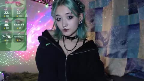 Snapshot of milten_trish chatting on October 22, 2025, 10:20 pm milten_trish online show from October 22, 2025, 10:20 pm