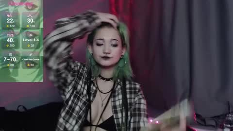 Snapshot of milten_trish chatting on November 23, 2025, 1:33 pm milten_trish online show from November 23, 2025, 1:33 pm