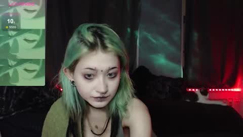 Snapshot of milten_trish chatting on December 1, 2025, 7:08 pm milten_trish online show from December 1, 2025, 7:08 pm