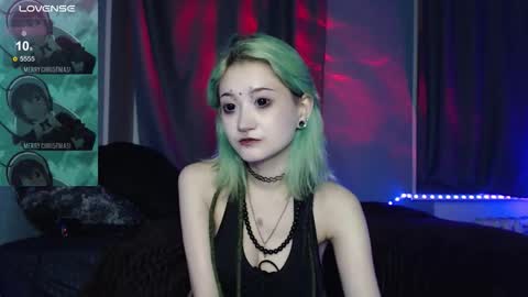 Snapshot of milten_trish chatting on December 3, 2025, 7:45 pm milten_trish online show from December 3, 2025, 7:45 pm