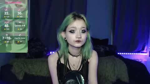 Snapshot of milten_trish chatting on December 18, 2025, 3:40 pm milten_trish online show from December 18, 2025, 3:40 pm