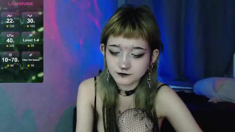 milten_trish online show from May 14, 2026, 8:15 pm