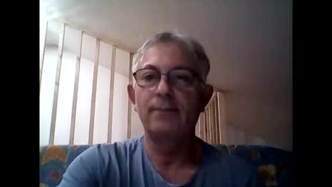 Snapshot of milu72 chatting on December 19, 2025, 4:36 pm milu72 online show from December 19, 2025, 4:36 pm