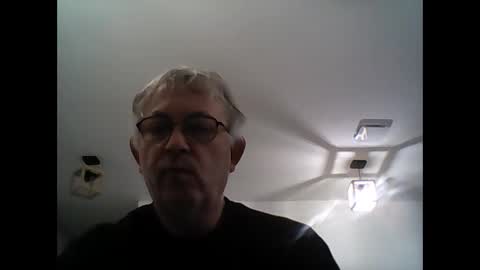 Snapshot of milu72 chatting on February 15, 2026, 3:31 pm milu72 online show from February 15, 2026, 3:31 pm