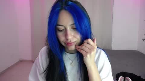 Snapshot of milusolers chatting on November 26, 2025, 6:14 am Milusolers online show from November 26, 2025, 6:14 am