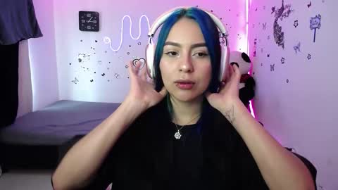 Snapshot of milusolers chatting on December 1, 2025, 3:06 pm Milusolers online show from December 1, 2025, 3:06 pm