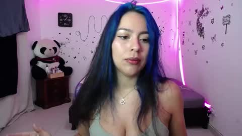 Snapshot of milusolers chatting on December 2, 2025, 11:15 am Milusolers online show from December 2, 2025, 11:15 am