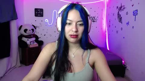 Snapshot of milusolers chatting on December 2, 2025, 11:23 pm Milusolers online show from December 2, 2025, 11:23 pm