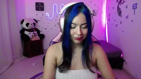 Snapshot of milusolers chatting on December 5, 2025, 6:48 pm Milusolers online show from December 5, 2025, 6:48 pm