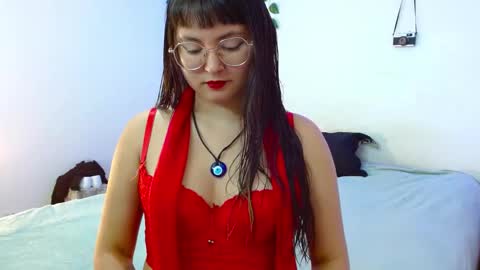 Snapshot of mily_baker chatting on December 19, 2024, 5:50 pm mily_baker online show from December 19, 2024, 5:50 pm