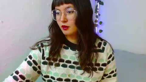 Snapshot of mily_baker chatting on January 27, 2025, 9:44 pm mily_baker online show from January 27, 2025, 9:44 pm