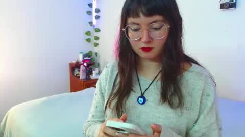 Snapshot of mily_baker chatting on February 18, 2025, 9:31 pm mily_baker online show from February 18, 2025, 9:31 pm