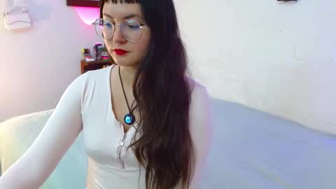 Snapshot of mily_baker chatting on September 22, 2025, 12:12 am mily_baker online show from September 22, 2025, 12:12 am