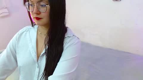 Snapshot of mily_baker chatting on February 1, 2026, 11:36 pm mily_baker online show from February 1, 2026, 11:36 pm