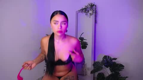 Snapshot of mily_ortiz chatting on February 23, 2026, 2:58 pm Mily Ortiz online show from February 23, 2026, 2:58 pm