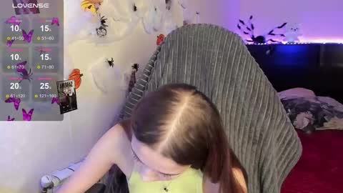 Emily online show from October 27, 2025, 3:49 pm