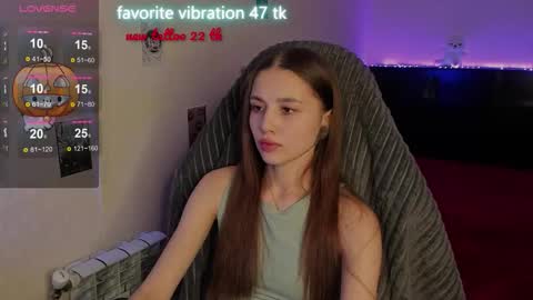 Emily online show from November 3, 2025, 5:25 pm