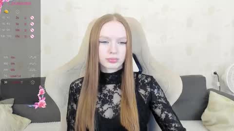 Snapshot of milymi_ chatting on December 18, 2025, 3:51 pm Milena and Jasper online show from December 18, 2025, 3:51 pm