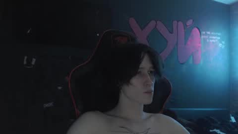 Max online show from September 28, 2025, 12:27 am