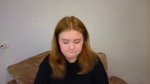 Snapshot of mina27372 chatting on February 16, 2026, 4:19 am hi Im Mina online show from February 16, 2026, 4:19 am