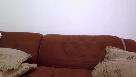 mina smith online show from November 8, 2025, 2:39 pm