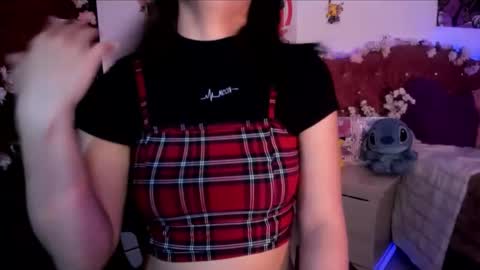 minami_nakamura online show from November 2, 2025, 9:44 am