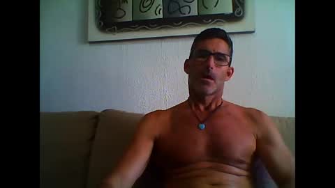 Snapshot of mindthestep chatting on October 25, 2025, 10:12 am MIND online show from October 25, 2025, 10:12 am