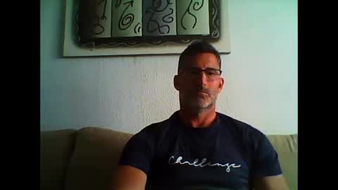 Snapshot of mindthestep chatting on April 2, 2026, 4:04 pm MIND online show from April 2, 2026, 4:04 pm