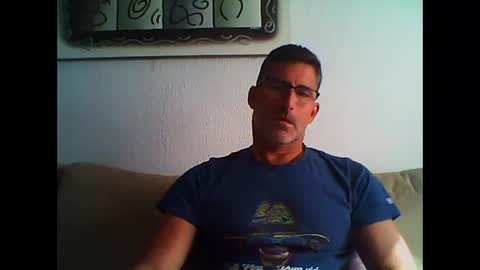 Snapshot of mindthestep chatting on April 6, 2026, 9:32 am MIND online show from April 6, 2026, 9:32 am