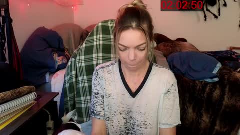 Snapshot of mindymars chatting on December 6, 2024, 6:39 pm Mindy Mars online show from December 6, 2024, 6:39 pm