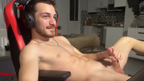 Snapshot of mingardium chatting on February 14, 2026, 9:55 pm online show from February 14, 2026, 9:55 pm