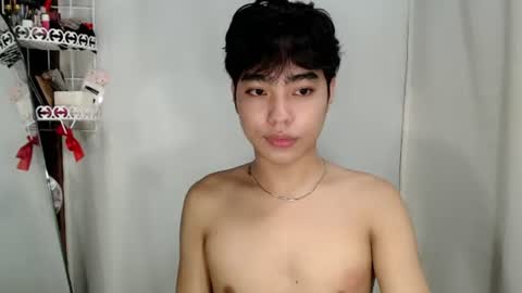 mingkla_man online show from July 13, 2026, 11:24 am