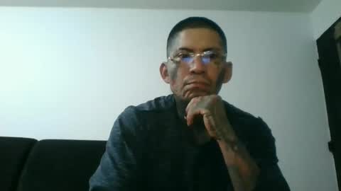 miniimgra online show from November 16, 2025, 1:55 am