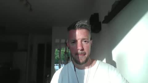 Snapshot of minka28 chatting on May 8, 2026, 5:18 pm minka28 online show from May 8, 2026, 5:18 pm