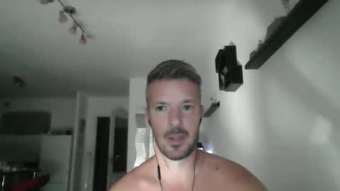 Snapshot of minka28 chatting on May 25, 2026, 5:08 pm minka28 online show from May 25, 2026, 5:08 pm