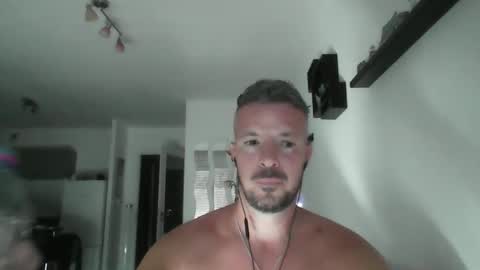 Snapshot of minka28 chatting on May 28, 2026, 5:21 pm minka28 online show from May 28, 2026, 5:21 pm