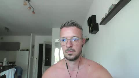 Snapshot of minka28 chatting on June 19, 2026, 9:13 am minka28 online show from June 19, 2026, 9:13 am