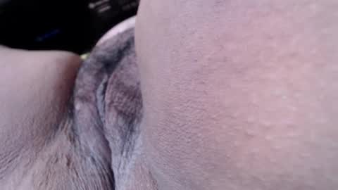 Andrea online show from March 1, 2025, 10:31 pm