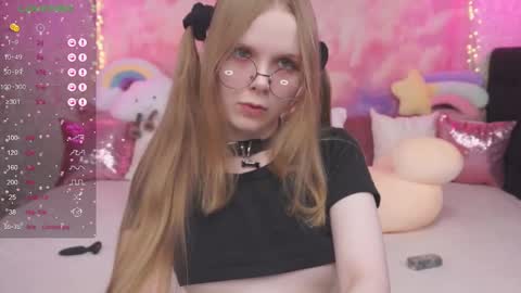 Vikki online show from March 3, 2025, 4:47 am