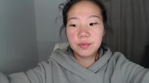 Snapshot of mira_g chatting on January 30, 2025, 7:50 am mira_g online show from January 30, 2025, 7:50 am