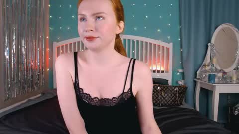 Snapshot of mira_glace chatting on January 16, 2026, 11:36 am Mira3 online show from January 16, 2026, 11:36 am