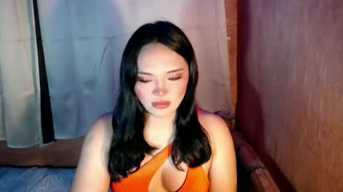 Snapshot of mira_luna222 chatting on October 30, 2025, 12:28 pm Mira Bella online show from October 30, 2025, 12:28 pm