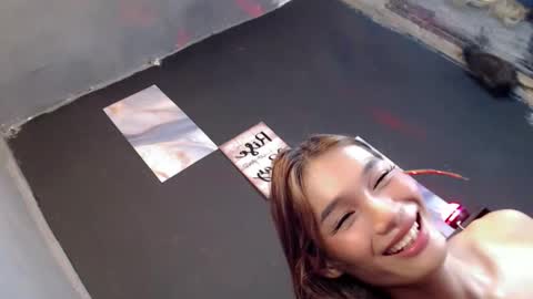 Snapshot of miraclegirl23 chatting on October 31, 2025, 1:28 am Zoey online show from October 31, 2025, 1:28 am