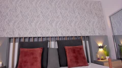 Miranda online show from January 12, 2025, 1:53 am