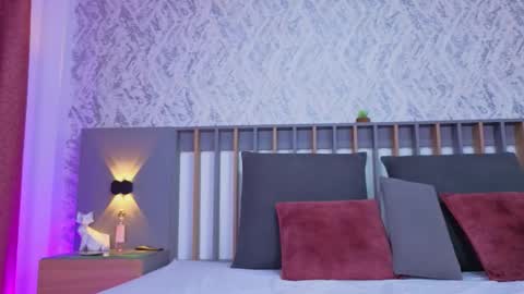 Miranda online show from October 29, 2025, 11:39 pm